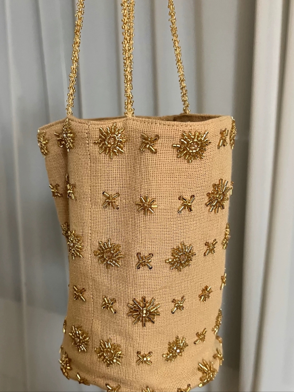 Nwt Elegant Gold Beaded Bucket Bag